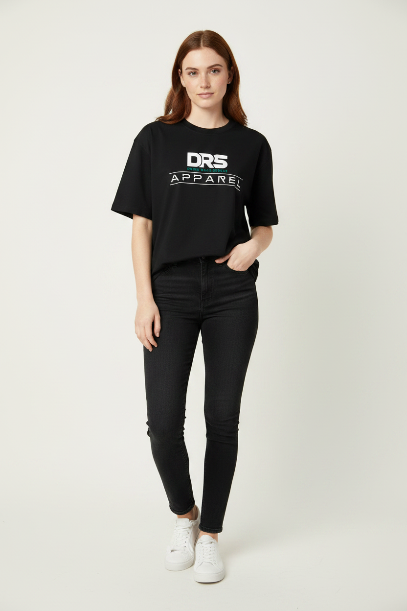 Camiseta Boxy con Logo Personalizado "DRS Apparel"
