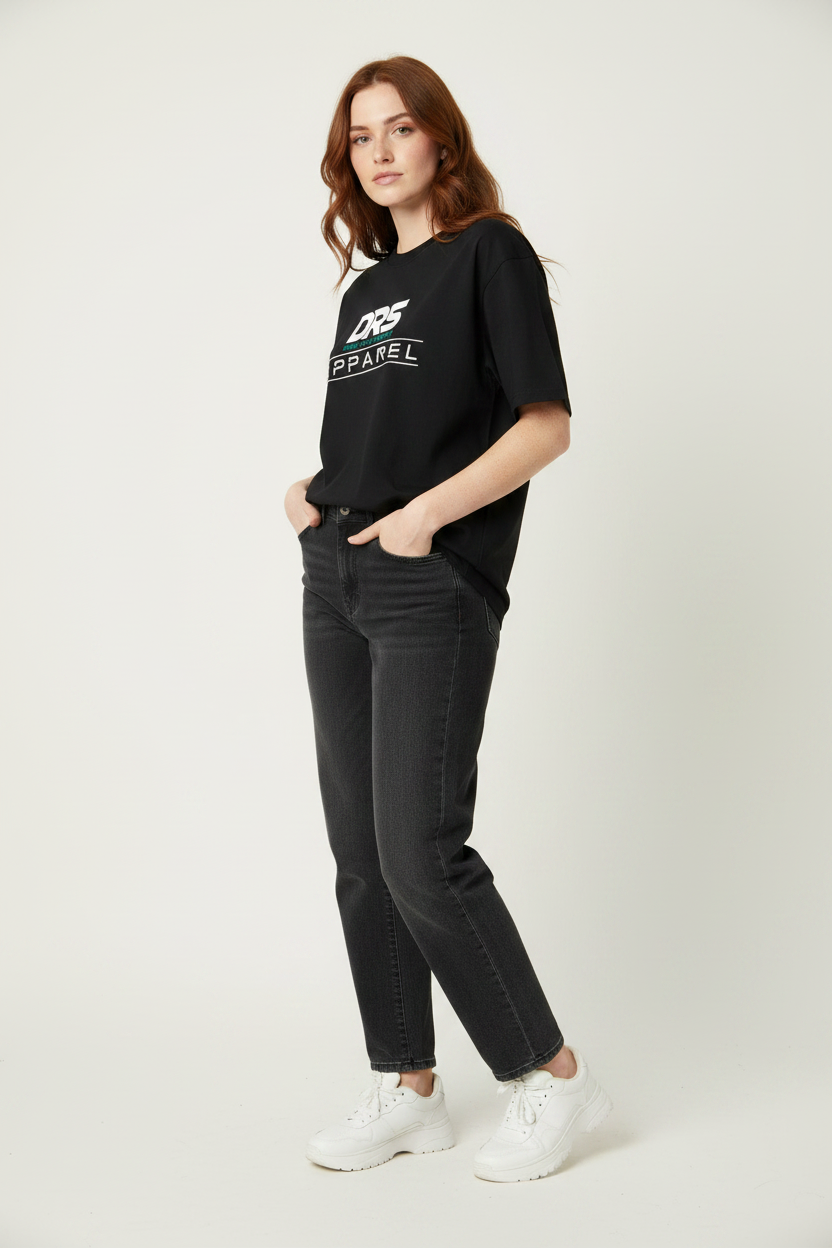Camiseta Boxy con Logo Personalizado "DRS Apparel"